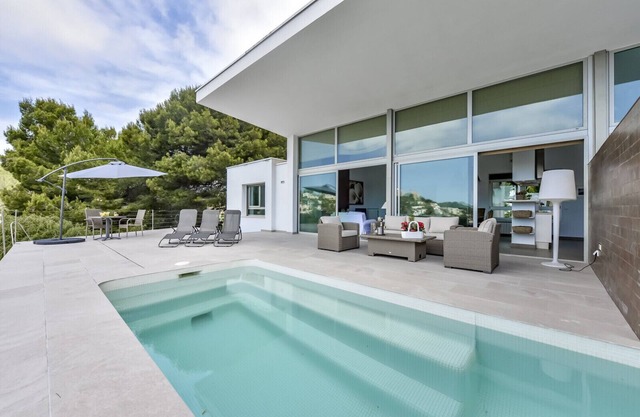 Villa à louer à El Portet de Moraira ELTRECE
