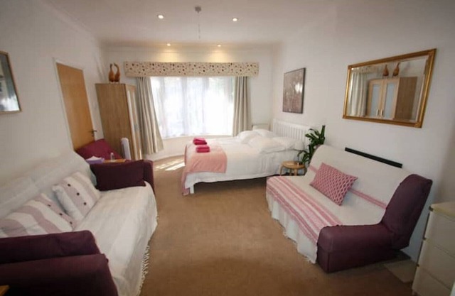 Holiday Studio Flat / BnB