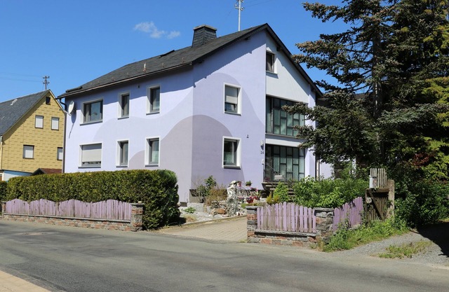 HolidayHouse Lila-Welle