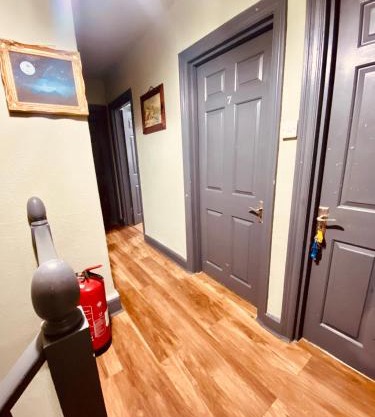 Hollybush Guest House