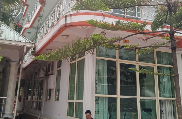 Holmand Hotel