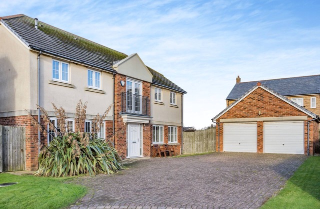 Holmeside - Cinq Chambres Maison, Couchages 9
