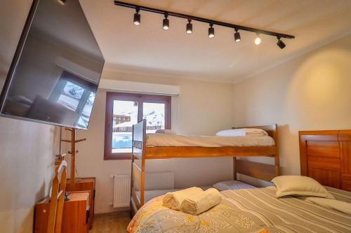 HOM I SKI OUT 4PAX Edif Licancabur Valle Nevado 206A