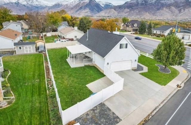 Home Away from Home: Pet and Family Friendly!