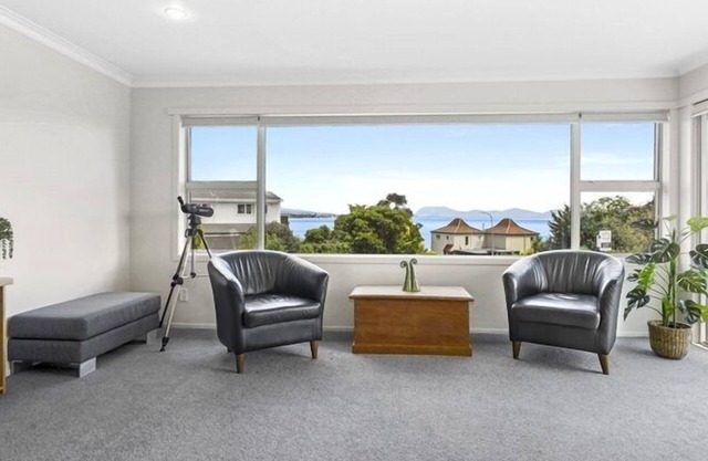 Base: 6 Extra: $30 78 Mere Road, Taupo