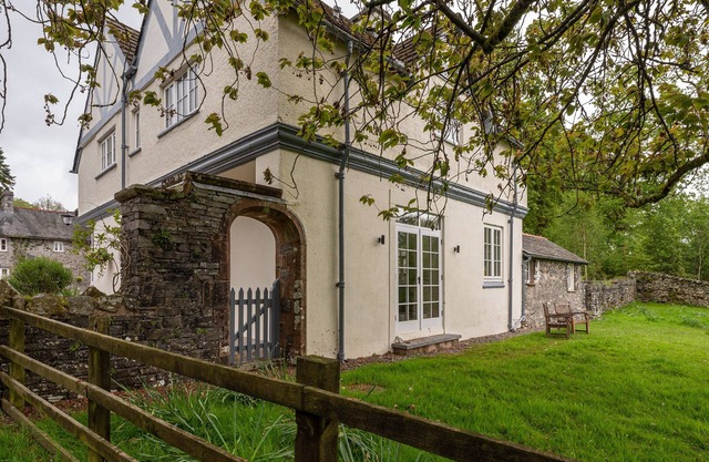 Home Farmhouse, HAWKSHEAD