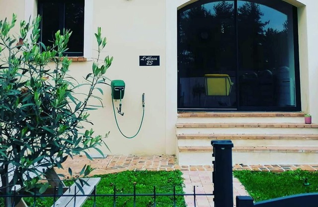 Homerez - Superbe maison pour 4 pers. avec jardin à Sainte-Geneviève-lès-Gasny