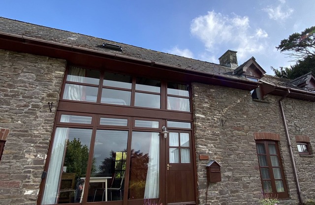 Retraite confortable dans les Brecon Beacons avec une vue imprenable sur la vallée de l'Usk