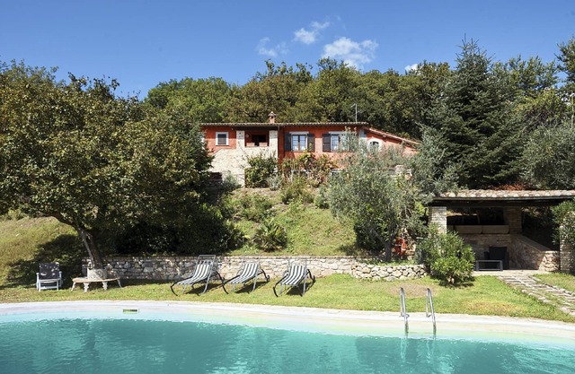 Maison de vacances avec piscine près de Spoleto, Norcia et Assise