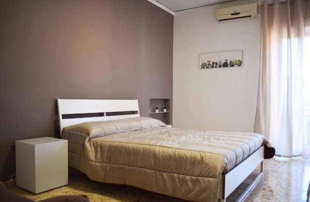 Home In Naples - Your Refuge in the Heart of Naples / 403