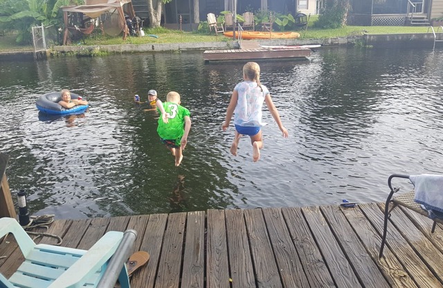 Cottage sur le canal en eau profonde avec accès direct au golfe du Mexique