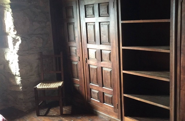 Maison Palais XVIII siècle, accessible aux handicapés avec rampes et rampe d'ascenseur
