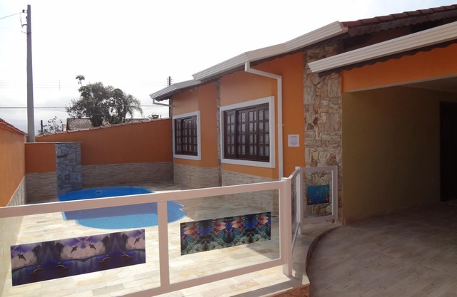 maison w / piscine w / 3 chambres à Peruibe - 1 suite w / TV par câble et WI-FI