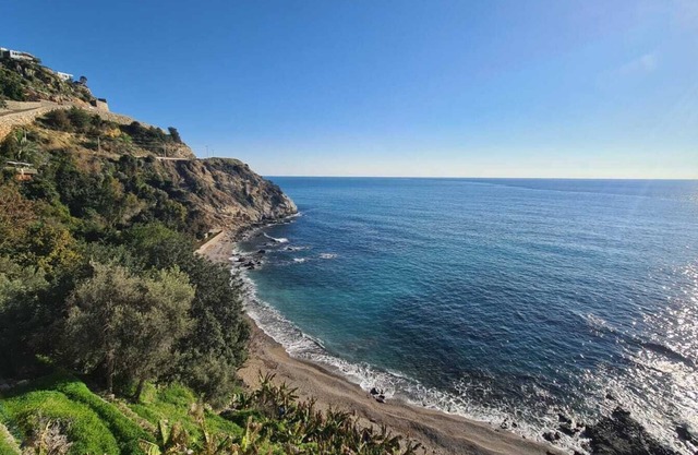 Home with beautiful view and beach and the place of peaceful and natural lover.