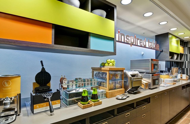 Home2 Suites by Hilton Winston-Salem Hanes Mall