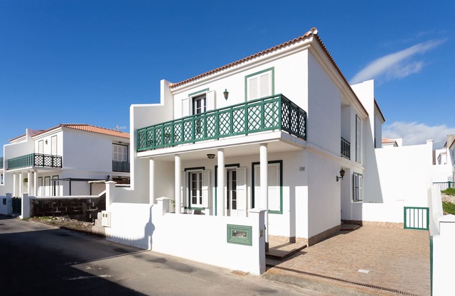 Belle maison à quelques pas de la mer, dans la merveilleuse ville d'Abades