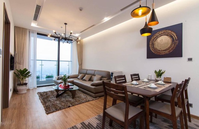 Homefromhome Metropolis Serviced Apartment