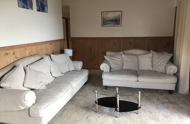 Homely Beach House - Accès direct à la plage