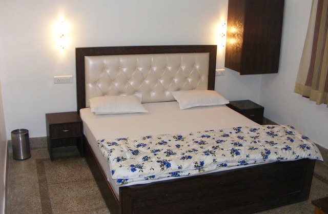 Hôtel confortable et confortable pour les grands et petits groupes / familles