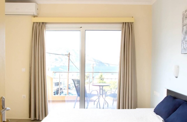 Homerez - À 100 m de la plage ! Appartement pour 3 pers. avec balcon à Karpathos