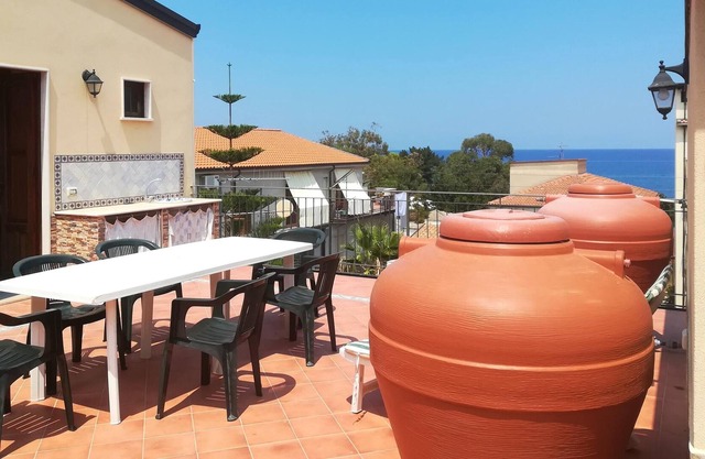 Homerez - À 200 m de la plage ! Jolie maison pour 4 pers. à Marina di Caronia