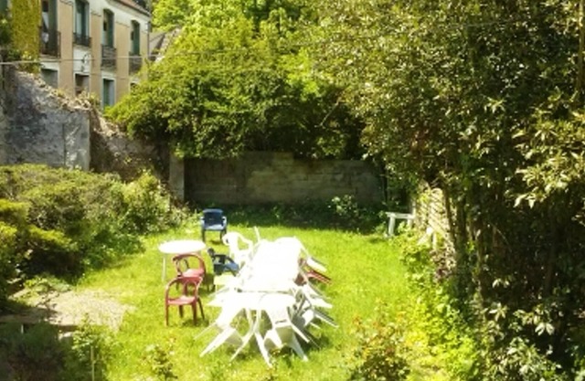 Homerez - Joli appartement pour 2 pers. à Néris-les-Bains