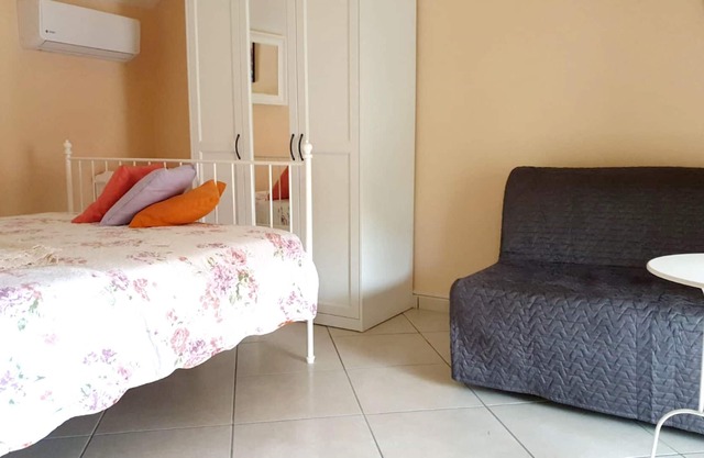Homerez - Appartement à 4 km de la plage pour 5 pers. avec balcon à Castello