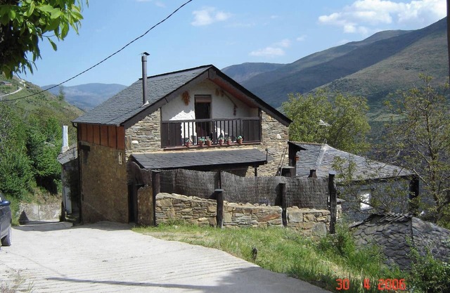 Homerez - Appt Odollo, vue mont.
