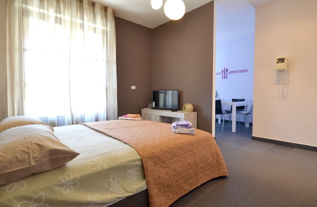 Homerez - Superbe appartement pour 2 pers. avec balcon à Vercelli