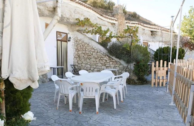 Homerez - Beautiful appartement for 3 ppl. with terrace at Orce