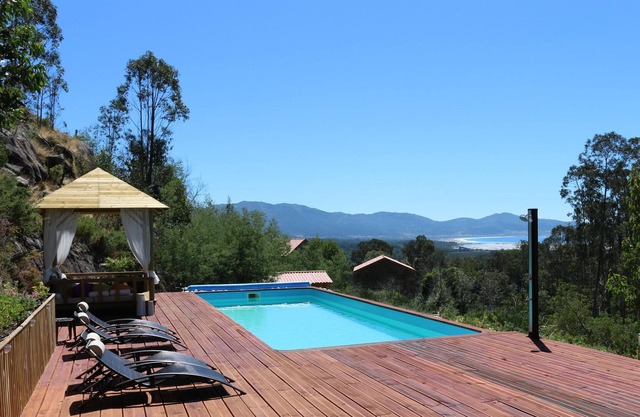 Homerez - Maison à 8 km de la plage pour 28 pers. avec piscine, jacuzzi et spa