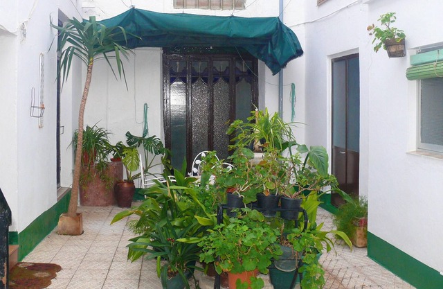 Homerez - Grande maison pour 10 pers. avec jardin, terrasse et balcon à Teba
