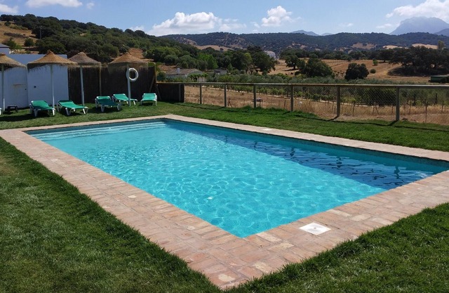 Homerez - Grande villa pour 18 pers. avec piscine et terrasse à Prado del Rey