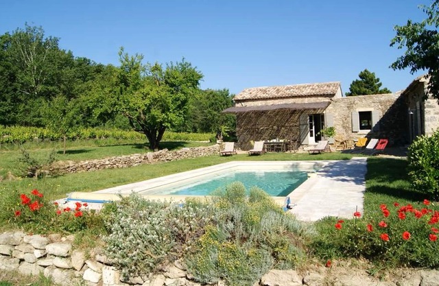 Homerez - Grande villa pour 10 pers. avec piscine et terrasse à Oppède