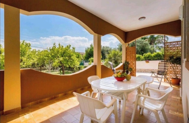 Homerez - Appartement charmant à Avola avec vue sur la mer