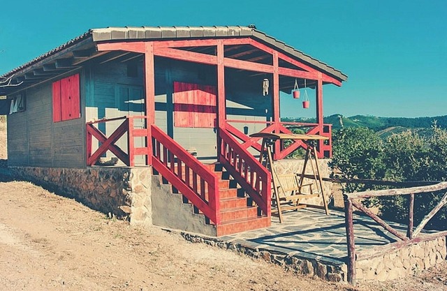 Homerez - Maison charmante à Cañamero avec piscine et vue sur la montagne