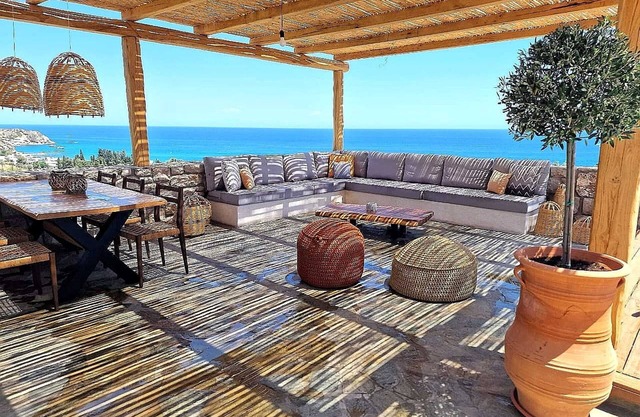 Homerez - Maison charmante à Rhodes avec jacuzzi et vue sur la mer