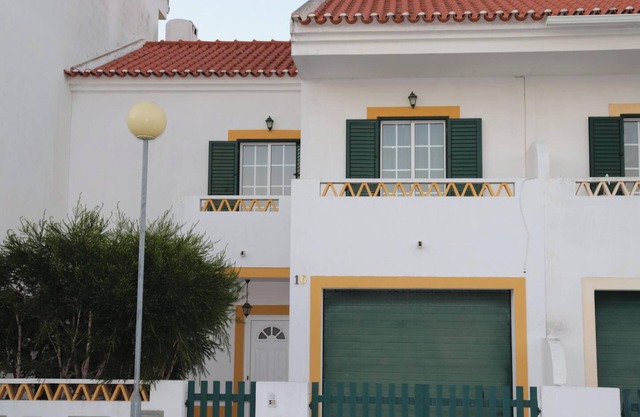 Homerez - Charmante maison à Grândola