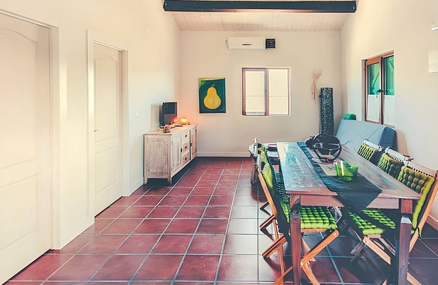Homerez - Maison cosy à Cañamero avec piscine