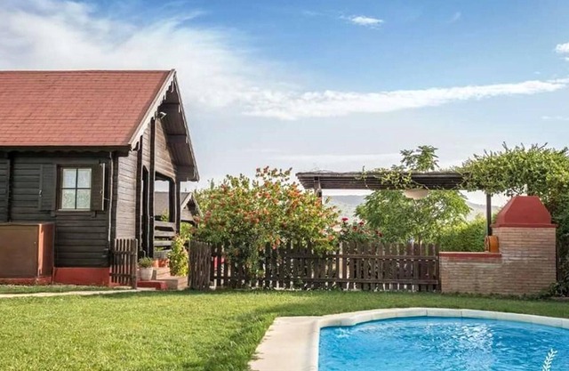 Homerez - Villa pour 9 pers. avec piscine et terrasse à Setenil de las Bodegas