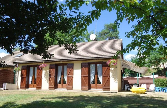 Homerez - Maison pour 5 pers. avec jardin et terrasse à Marcillac-la-Croisille