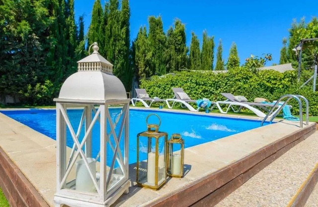 Homerez - Gran Villa en Chimeneas, piscina privada