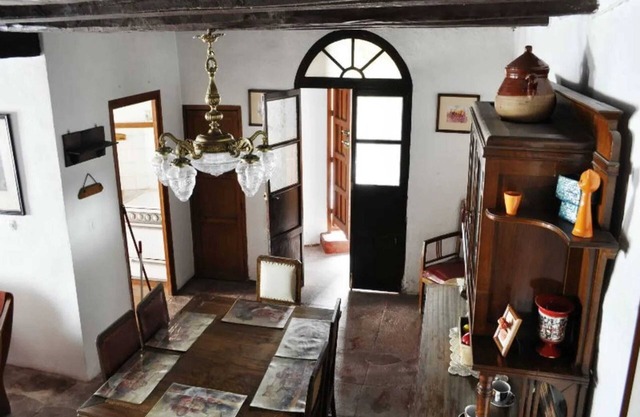 Homerez - House Grazalema fireplace
