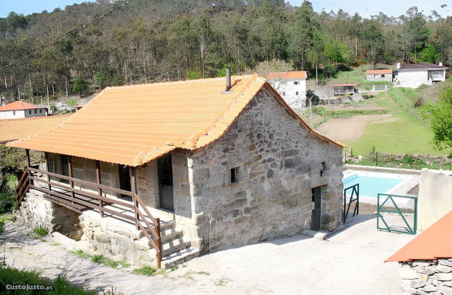 Homerez - House in Águeda, shared pool