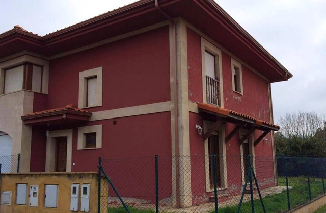 Homerez - Grande maison à 1 km de la plage pour 12 pers. avec jardin à Casasola
