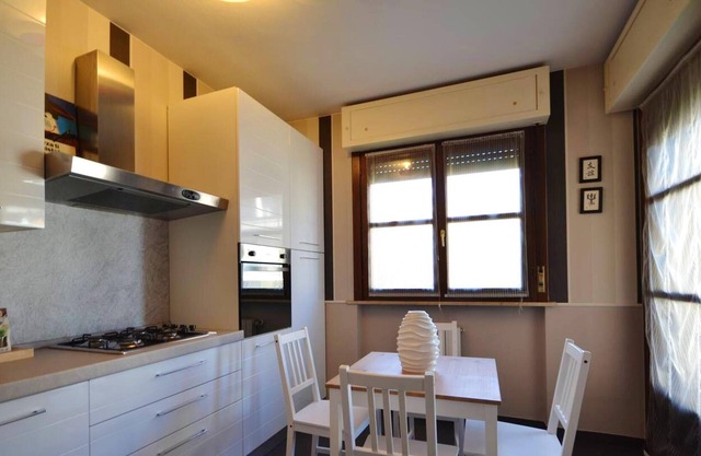 Homerez - Joli appartement pour 3 pers. avec jardin et terrasse à Vercelli