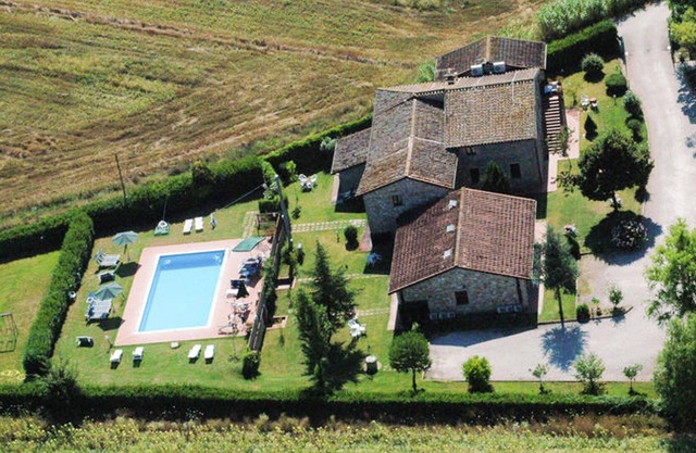 Homerez - Joli appartement pour 4 pers. avec piscine partagée à Villa