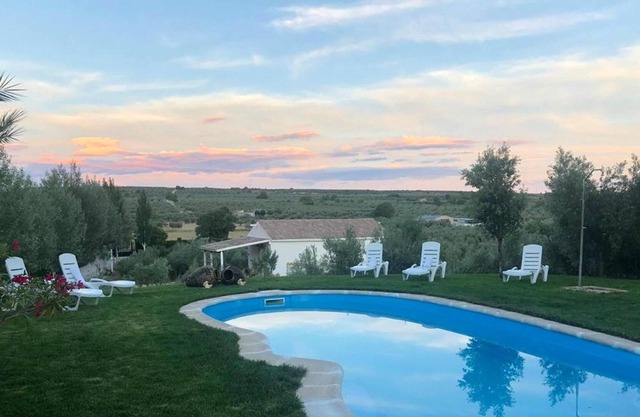Homerez - Maison pour 4 pers. avec piscine partagée et terrasse à Pozo Alcón