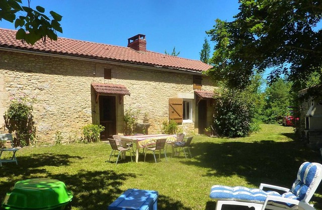 Homerez - Jolie maison pour 5 pers. à Les Junies