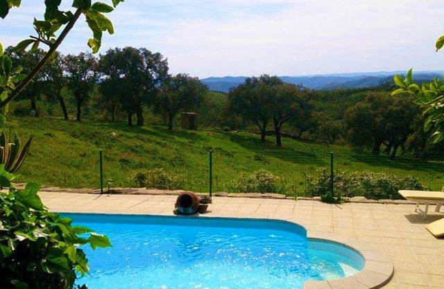 Homerez - Maison spacieuse pour 5 pers. avec piscine partagée à Almodovar